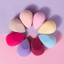 Cargar imagen en el visor de la galería, Dos Beauty Blender corazón 💕
