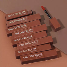 Cargar imagen en el visor de la galería, Labial en forma de Chocolate
