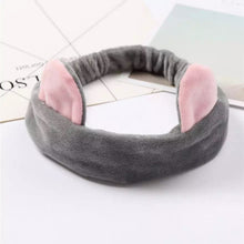 Cargar imagen en el visor de la galería, Balaca para maquillaje 🐰
